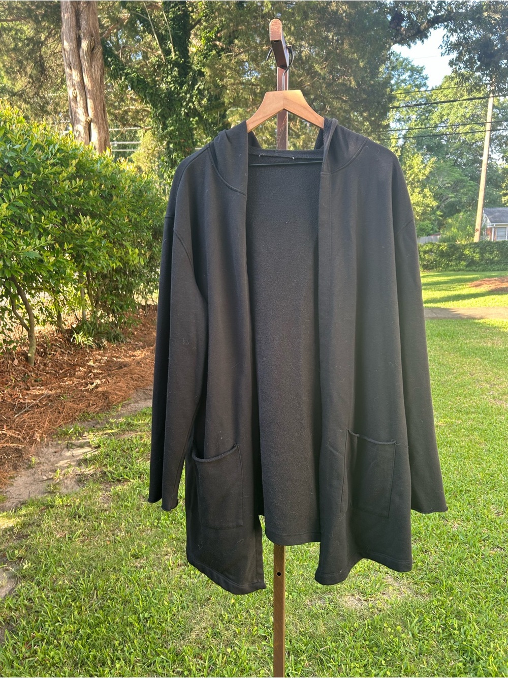 FOREVER 21 black knit hoodie cardigan size 2X open front pocket